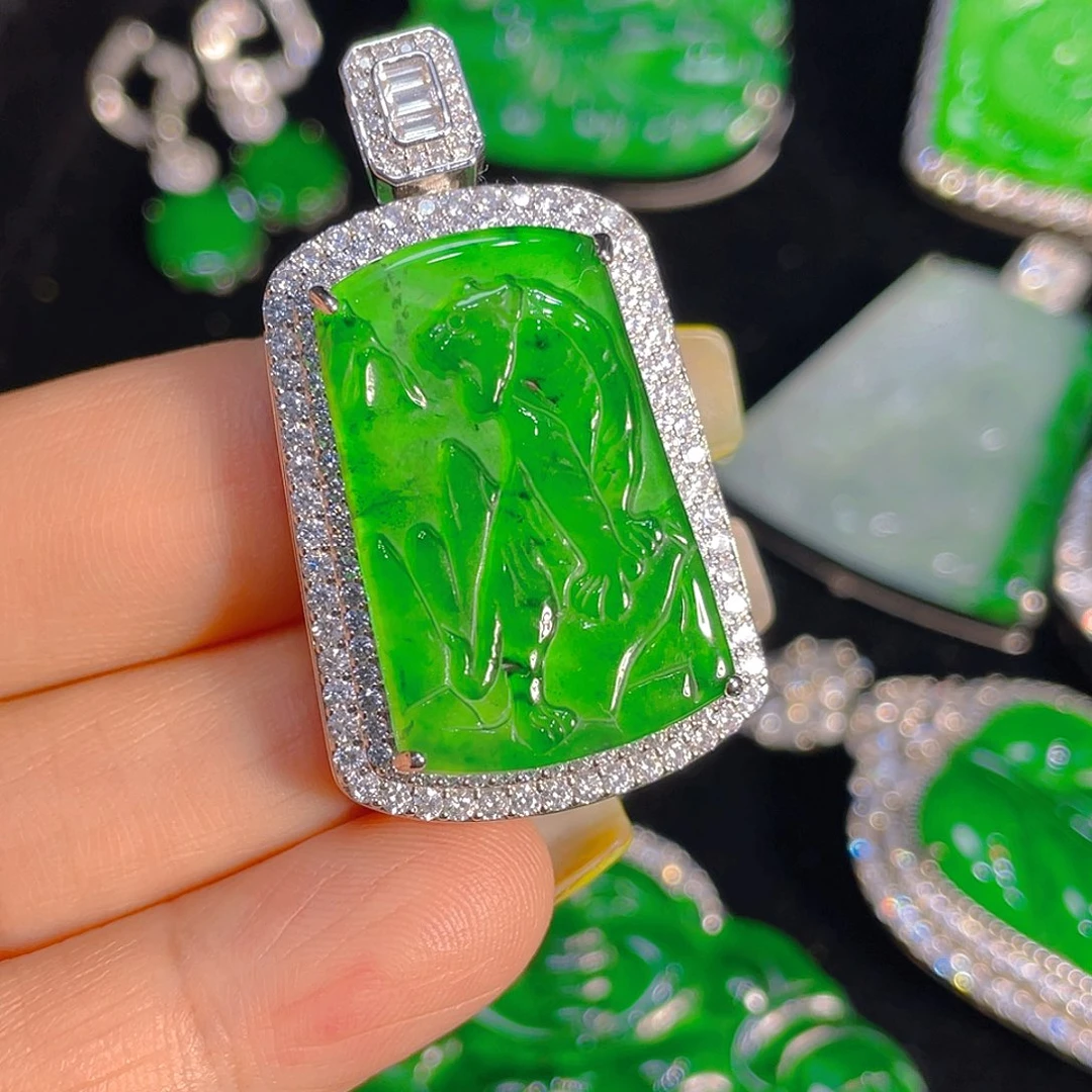 翡翠未镶嵌颈饰天然