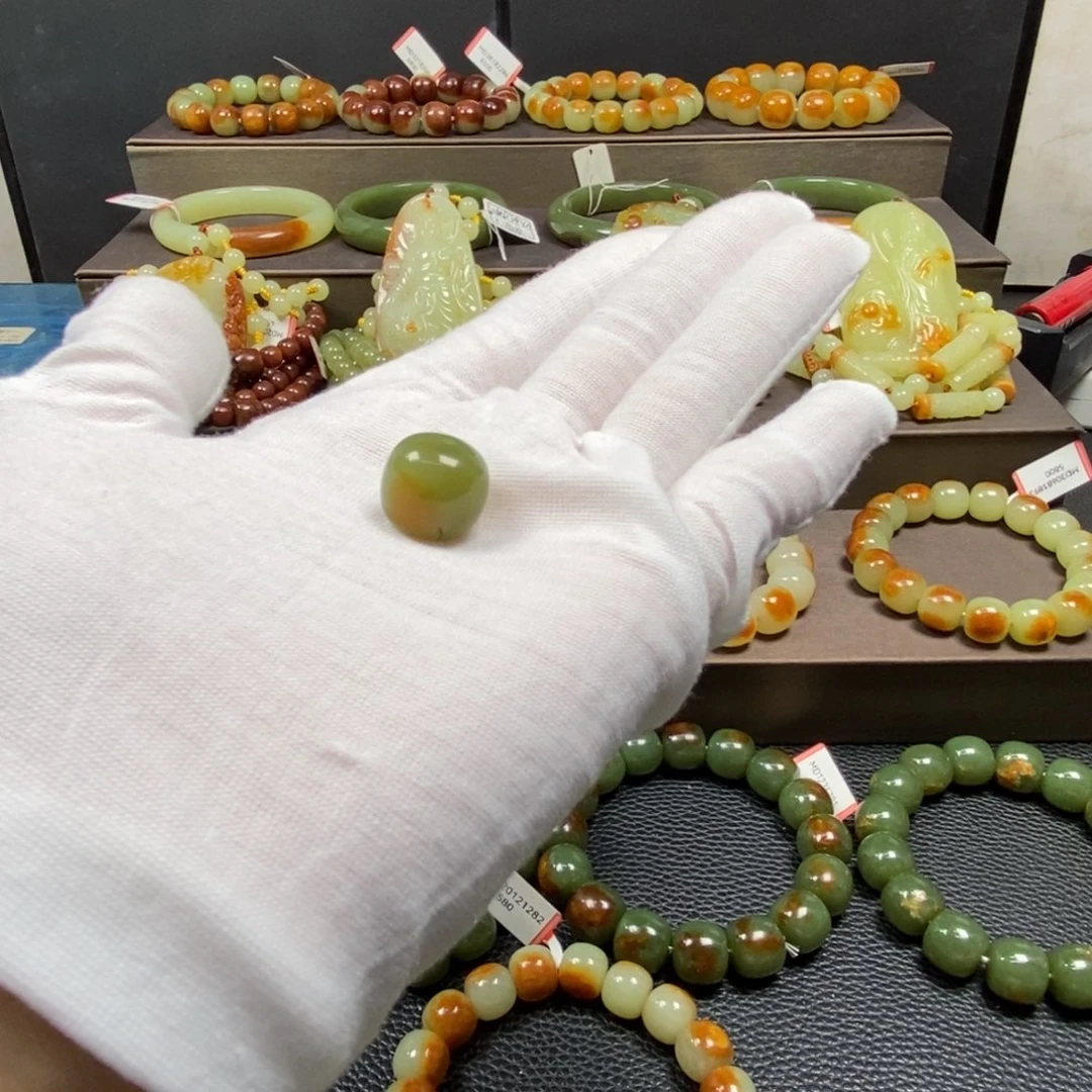 透闪石质玉未镶嵌珠宝半成品