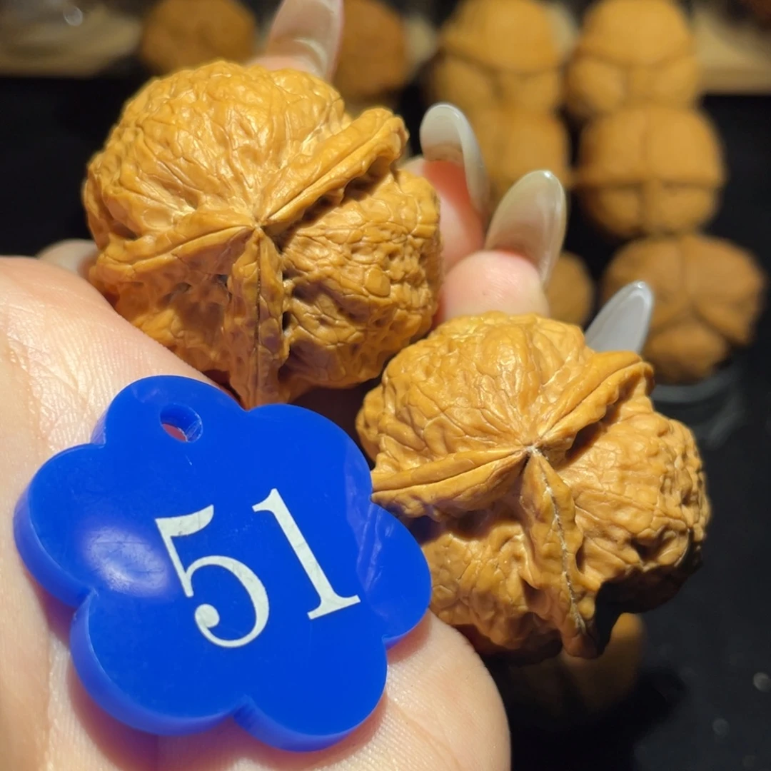 三棱36尺寸核桃。
