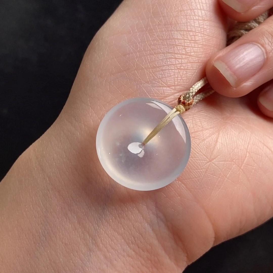 翡翠未镶嵌颈饰21.8-5.0