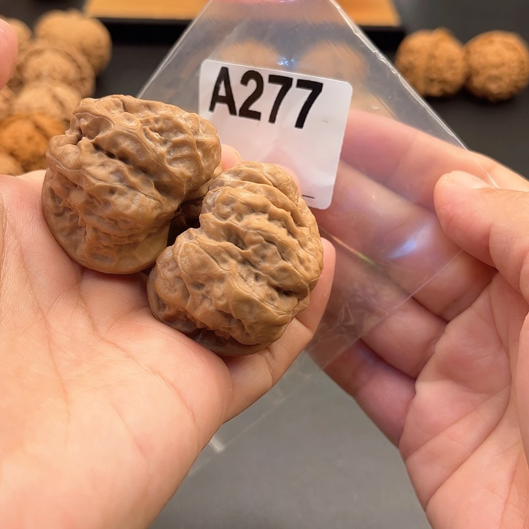 桃核把件M****?蛙蛙福利40