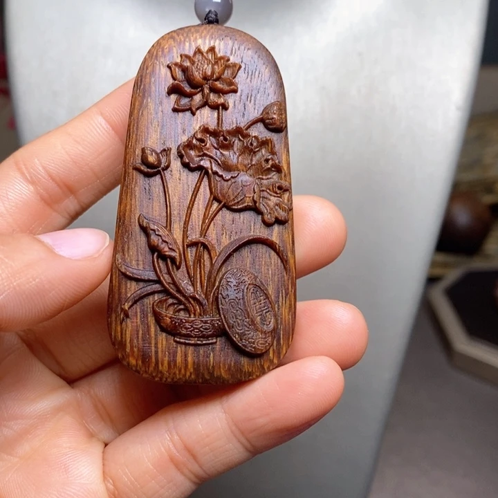 沉香木手串越南富森红土玉化吊坠