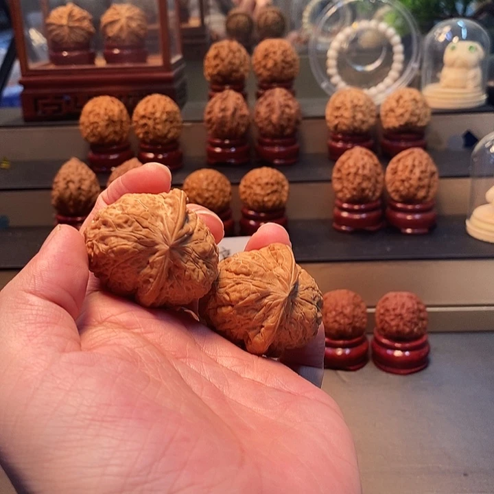 a***a桃核把件42尺南瓜鹰嘴半壁