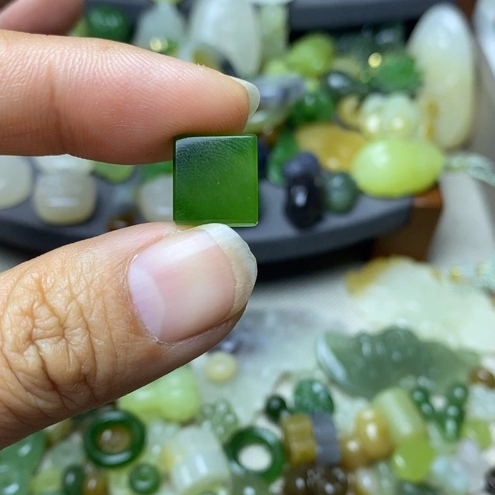 和田玉配件未镶嵌