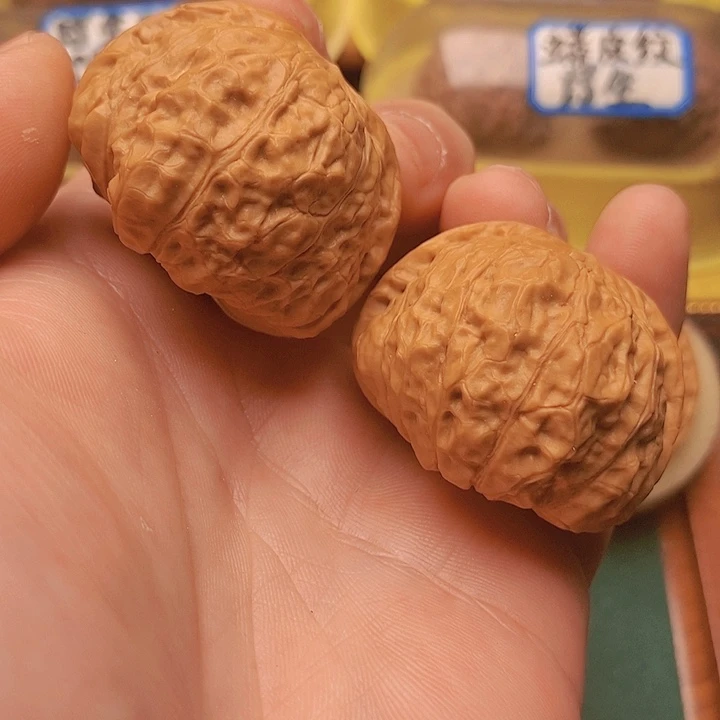 文玩核桃把件边42肚44爆肉南瓜墩