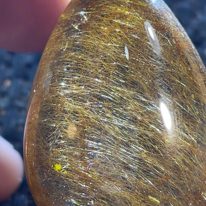 水晶吊坠(不含链)未镶嵌杨**铱