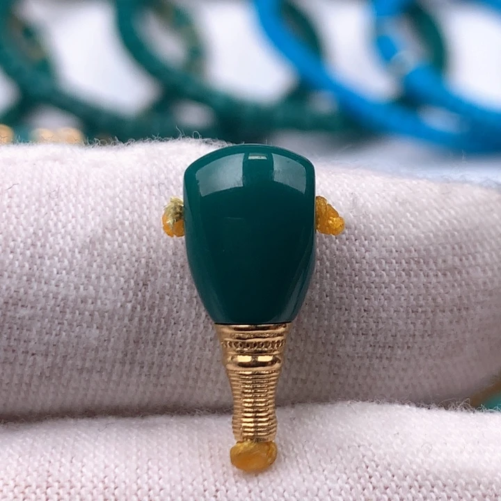 绿松石车挂18K金镶嵌吾****！