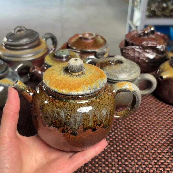 紫砂茶杯泉**夫大手持壶