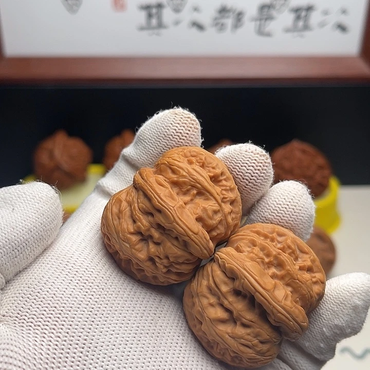 鑫***购文玩核桃把件40元宝