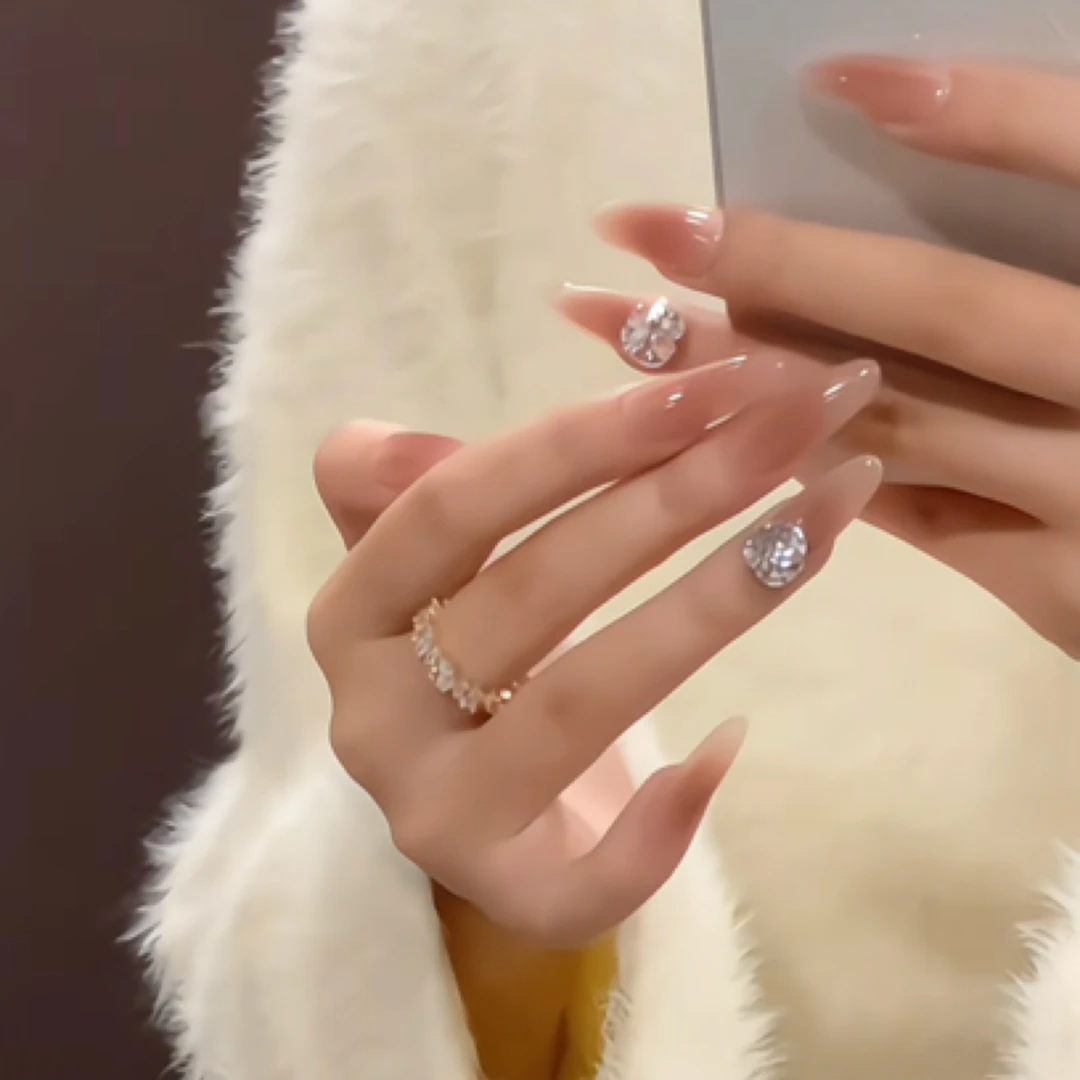 四季半手工腮红爆闪球钻甘露寺女穿戴甲简约气质美甲贴片可拆卸