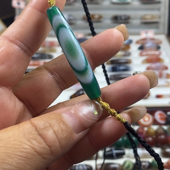 玛瑙/玉髓吊坠未镶嵌