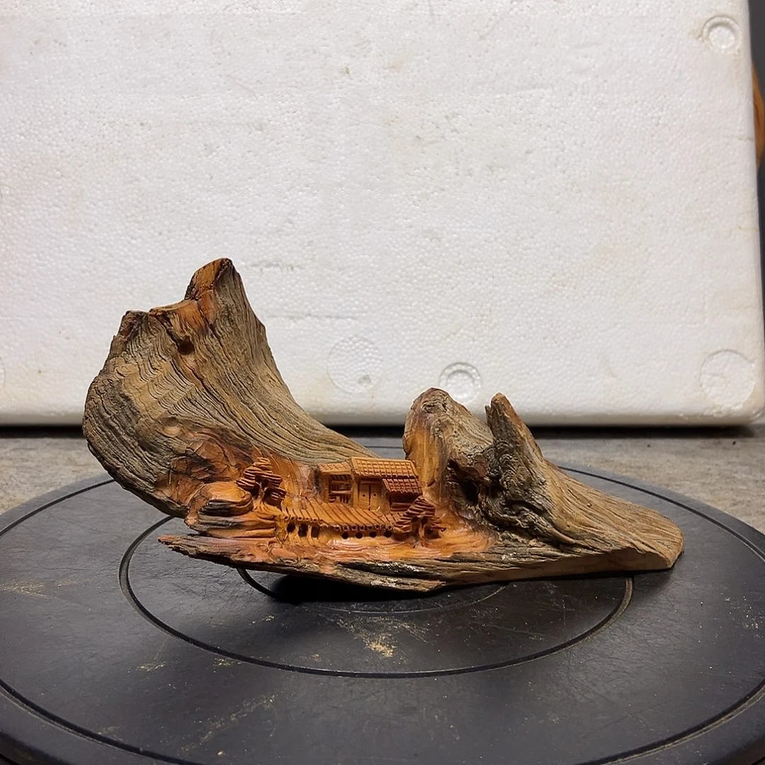 柏木（崖柏）精品崖柏山里人家