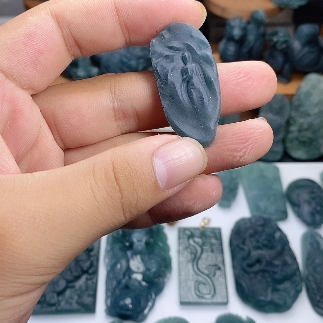 定制翡翠未镶嵌悟到