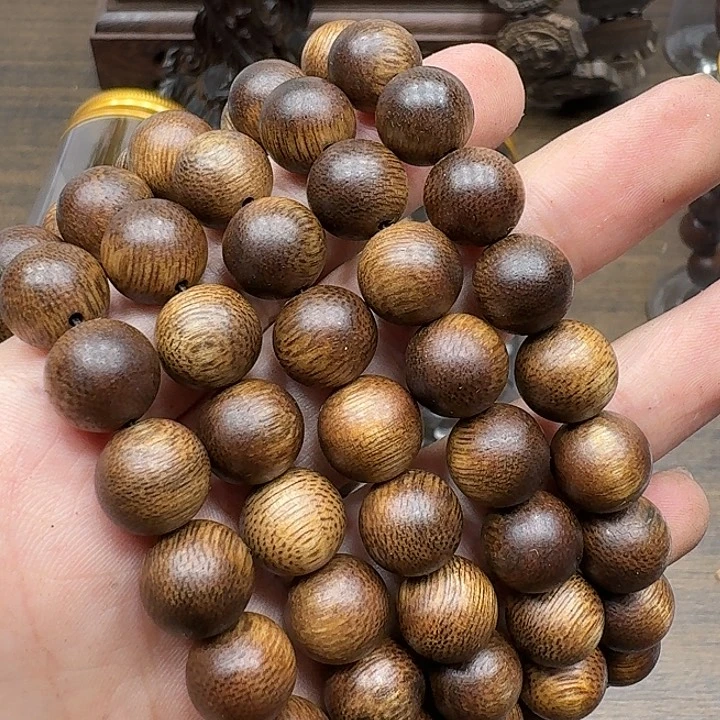 乌木类吊坠手串999