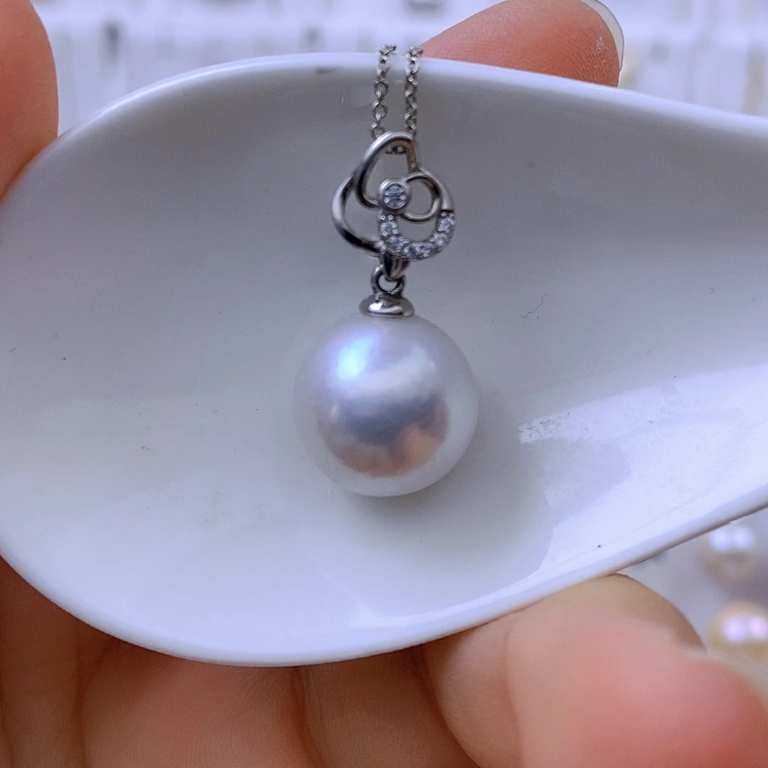 淡水珍珠吊坠(赠链)银S925镶嵌