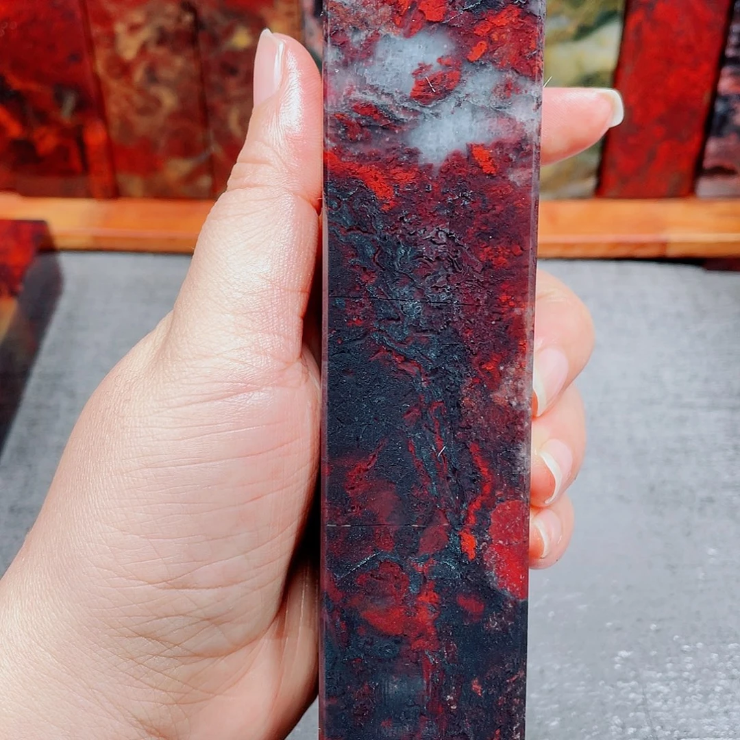 玉桂林鸡血玉印章镇尺28