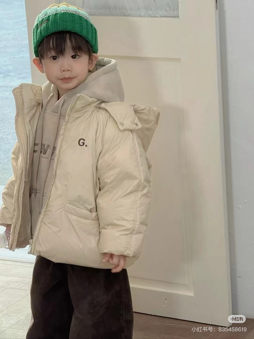 【以】“G”字母羽绒服 2915