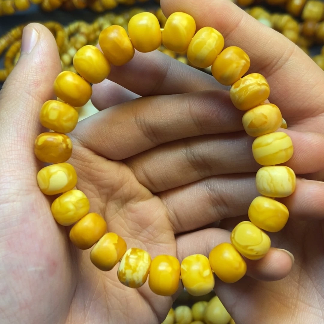 琥珀足铂镶嵌珠宝奇石