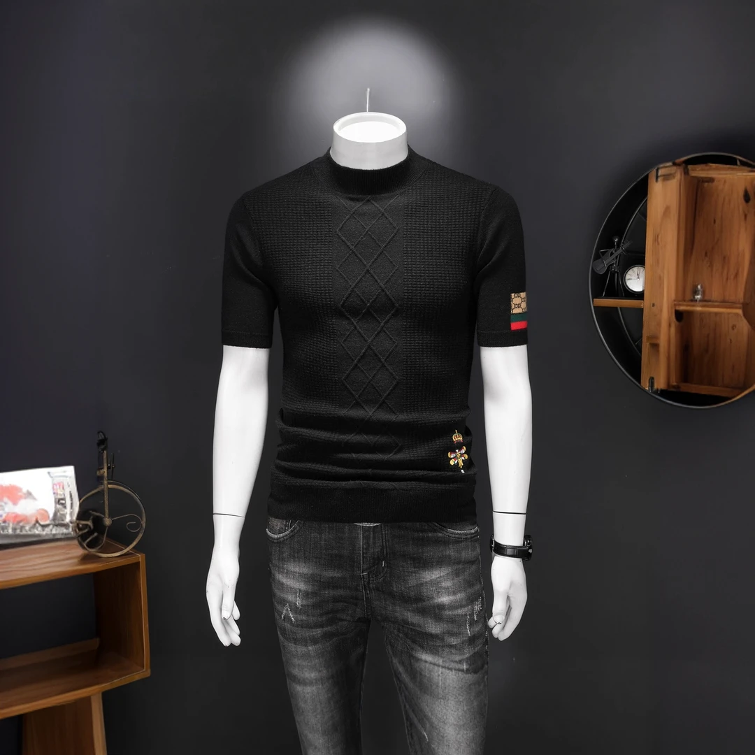秋冬新款潮牌修身针织羊毛半袖刺绣打底衫欧洲站圆领短袖毛衣男士