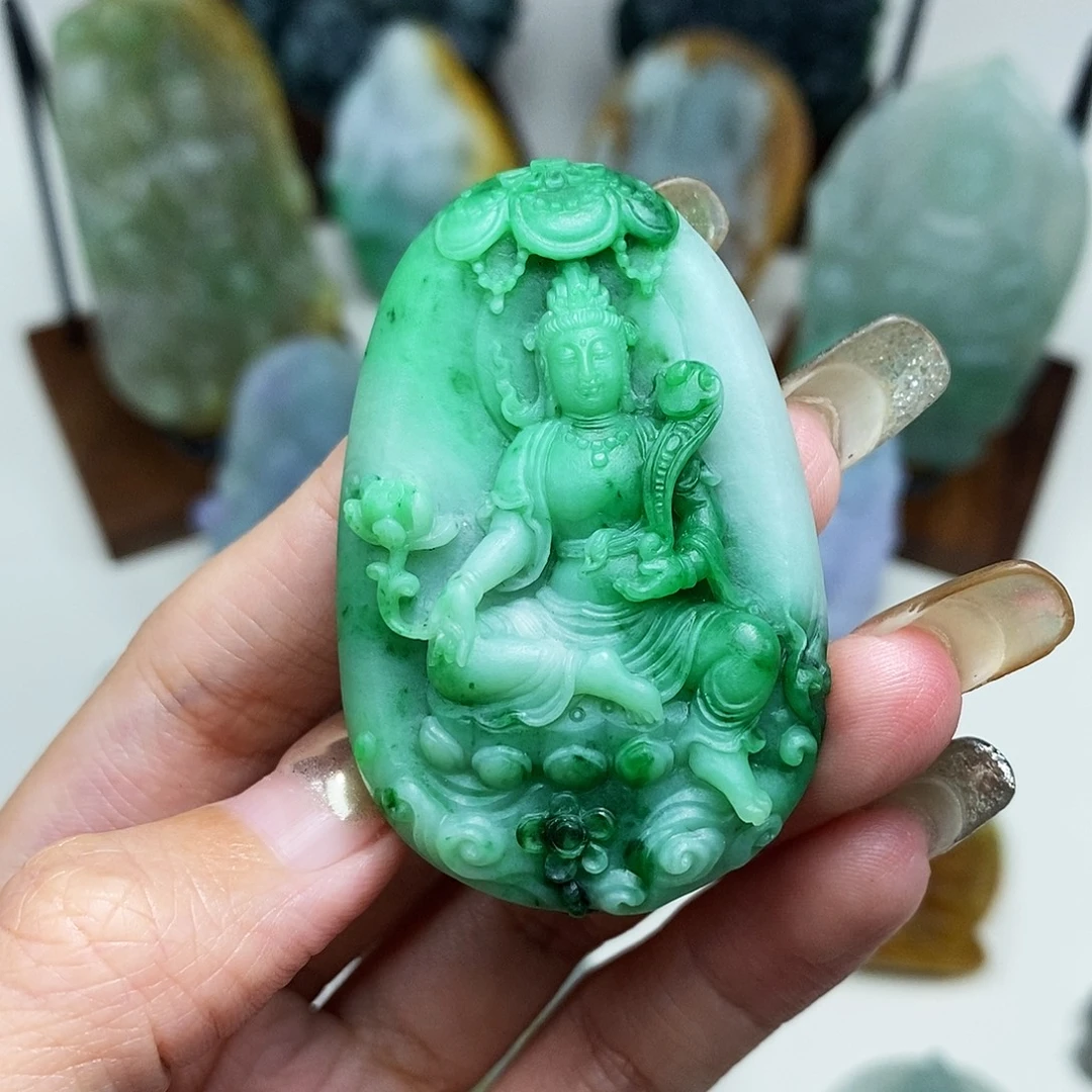定制翡翠未镶嵌观音