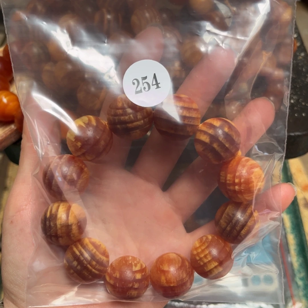 松木（琥珀木）手串/手链大*254穿13颗