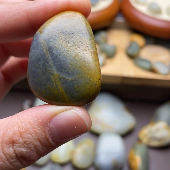 和田玉未镶嵌颈饰2