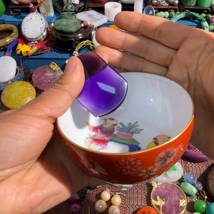 红*猴精美好好看漂亮大器