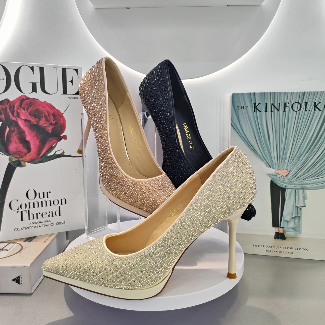 红帽63036防水台高跟鞋女2025年新款细跟性感气质香槟色不累脚