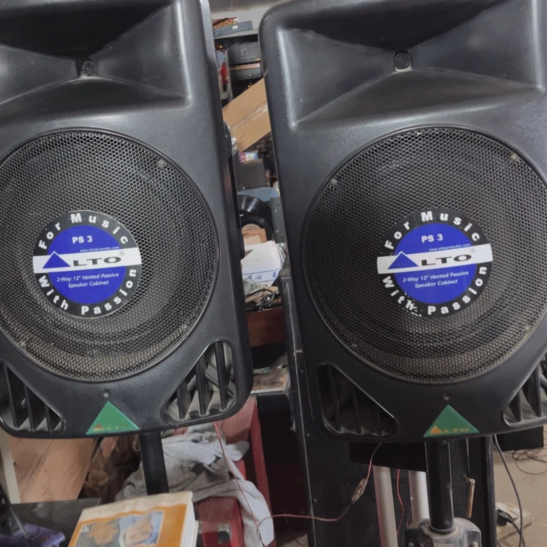 8新一对意大利欧图12寸专业箱，包邮