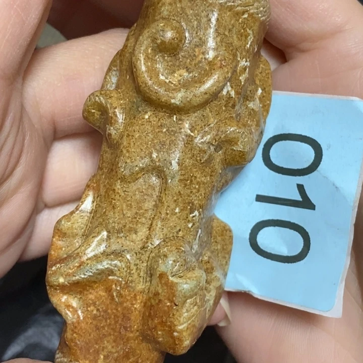 未镶嵌和田玉挂件