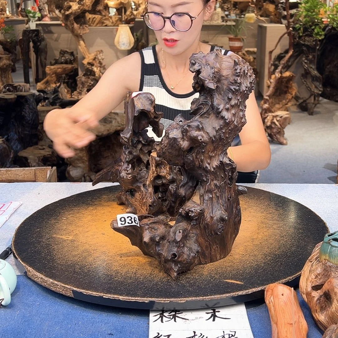 辉***辉木936 hxvhhbvccvvbb