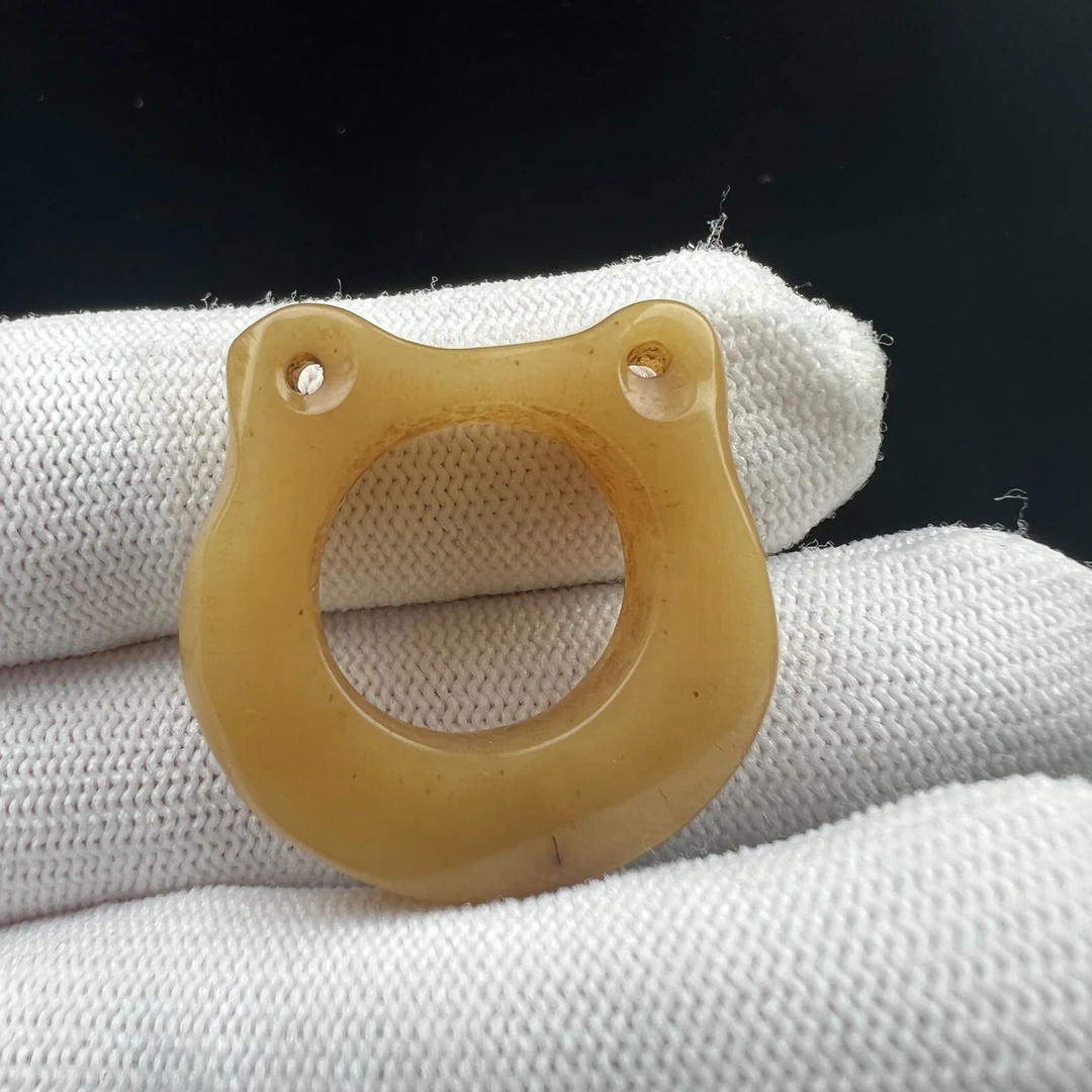 N1513西藏回流老骆驼骨雕扳指戒指手扣跑环内径约15.5mm