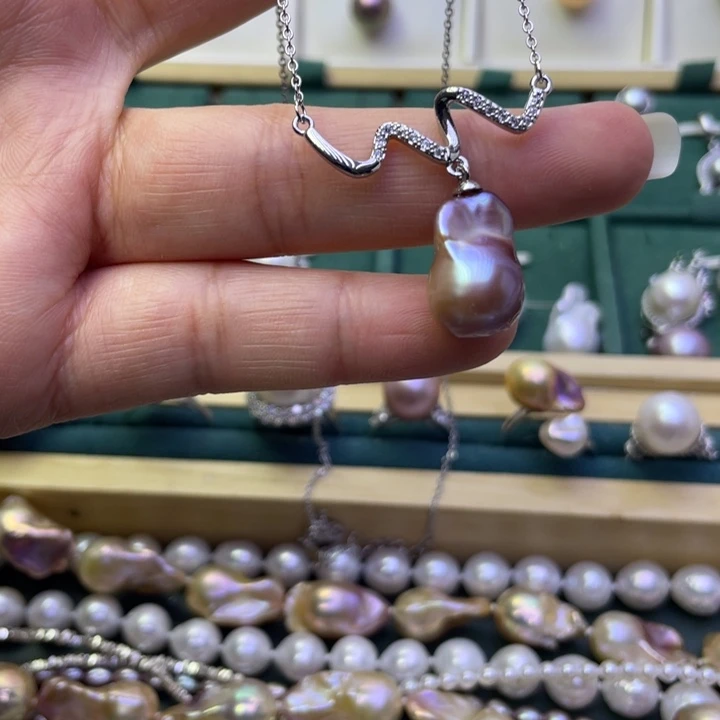 淡水珍珠项链合金