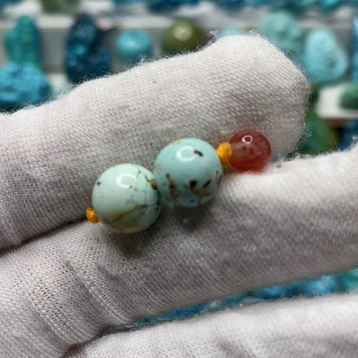 南红玛瑙未镶嵌珠宝奇石