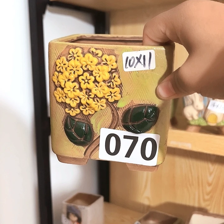 多肉花盆满15包邮