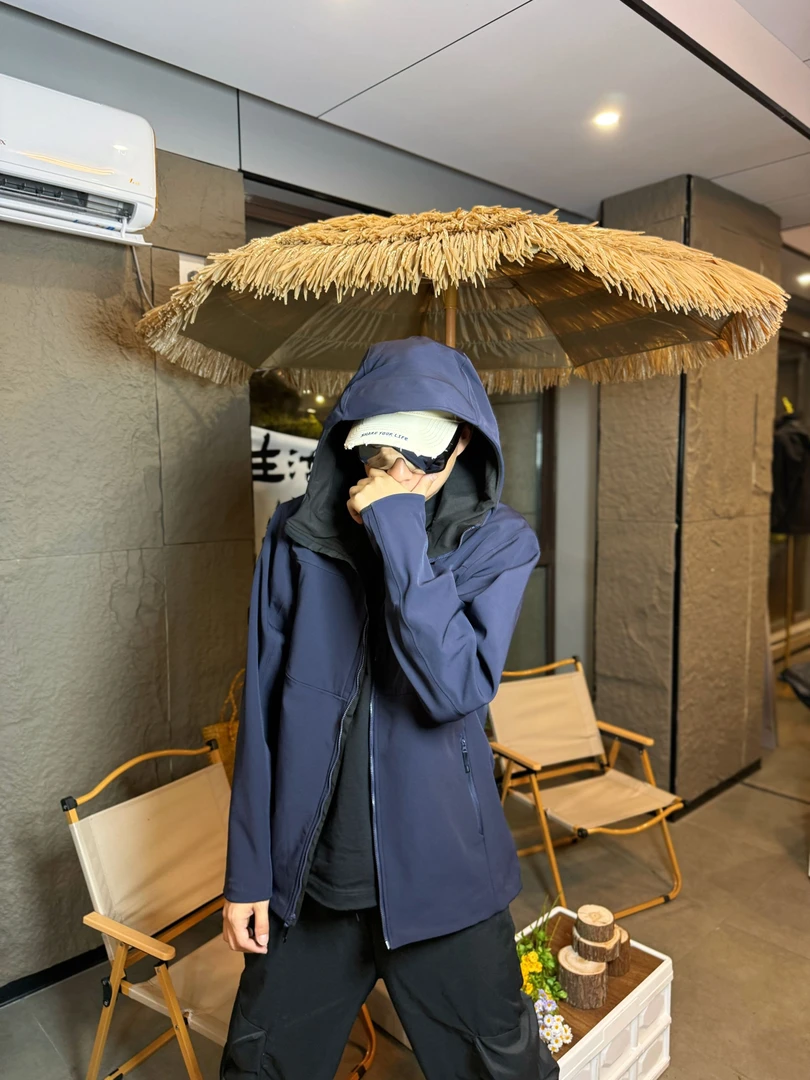 【文宇户外】台州三门源头工厂鸟家伽马软壳舒适男款女款加绒防泼水