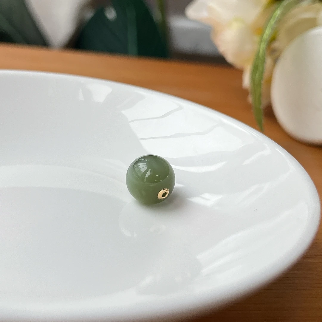 【珠宝厂长】约12mm碧玉黑猫眼圆珠18K金隔片吊坠配件