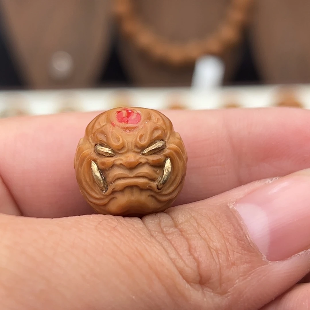 吊坠猴头核桃獠牙