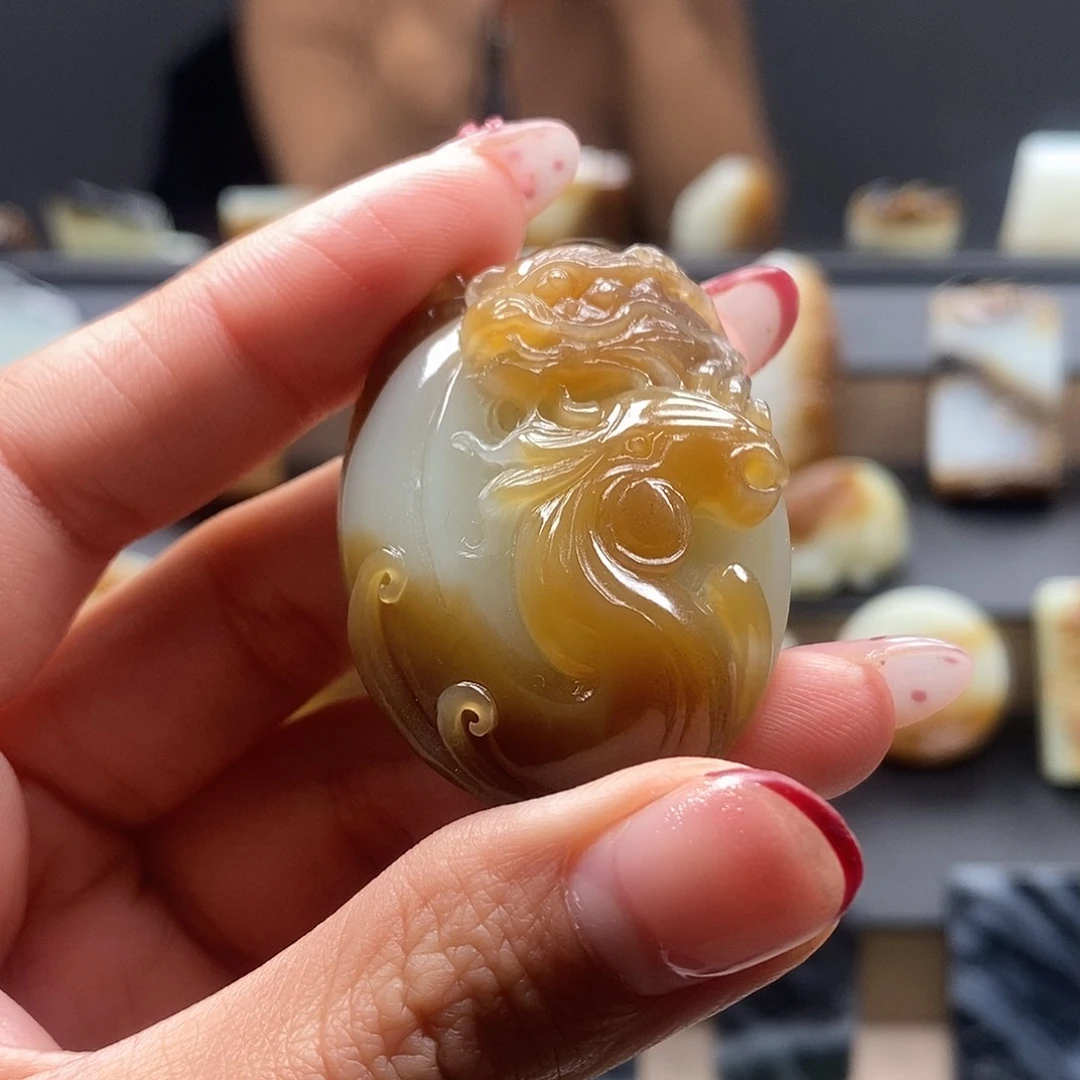 未镶嵌和田玉挂件