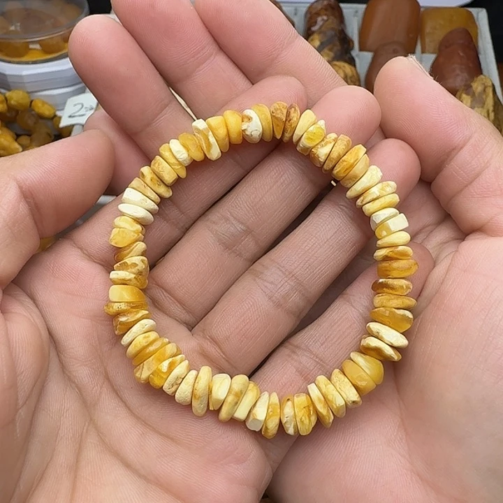 琥珀未镶嵌裸石天然蜜蜡手串