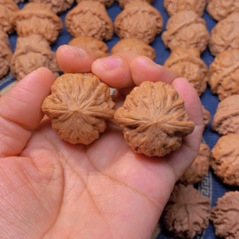 【闪购商品】吊坠文玩核桃铁锤37