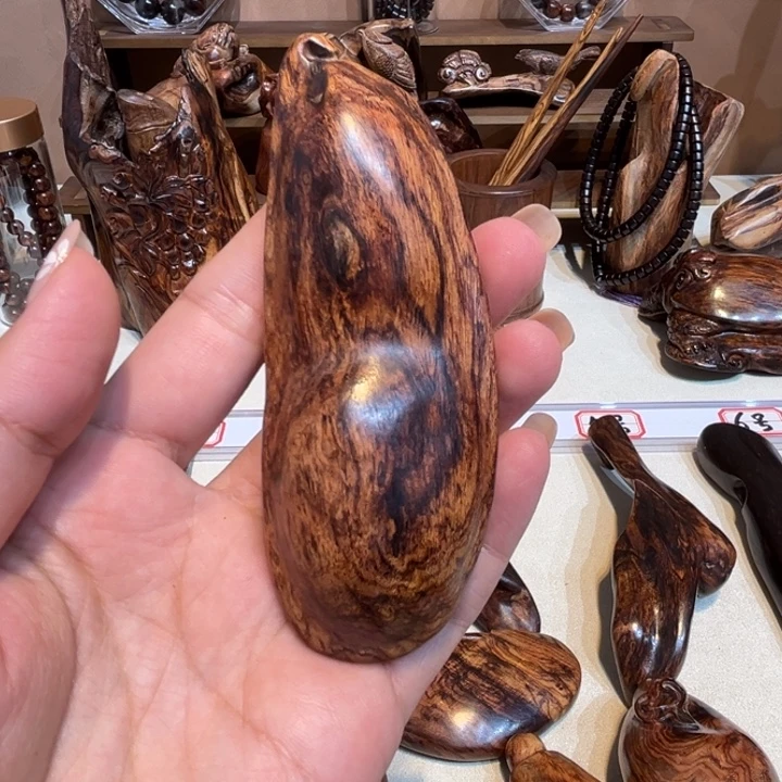 巧***爷木海南黄花梨小手把件
