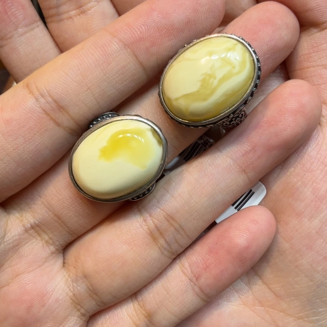 琥珀未镶嵌戒指天然蜜蜡戒指多样性发其一