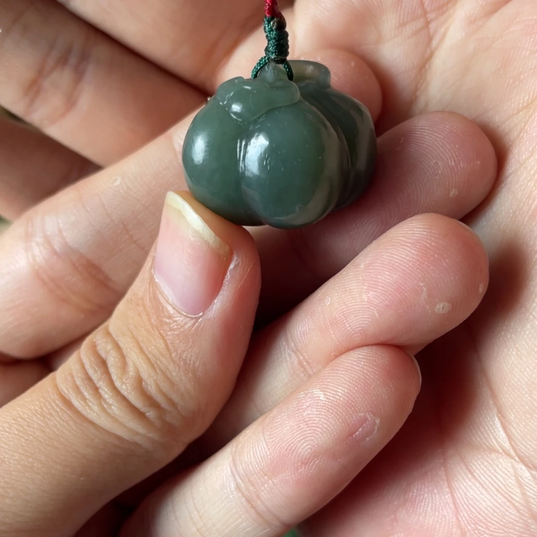 和田玉未镶嵌吊坠(不含链)