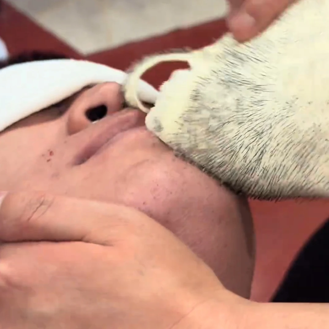 男女蜜蜡脱毛蜡豆全身腋下手臂私处去腿毛面部胡子鼻毛蜡豆脱毛