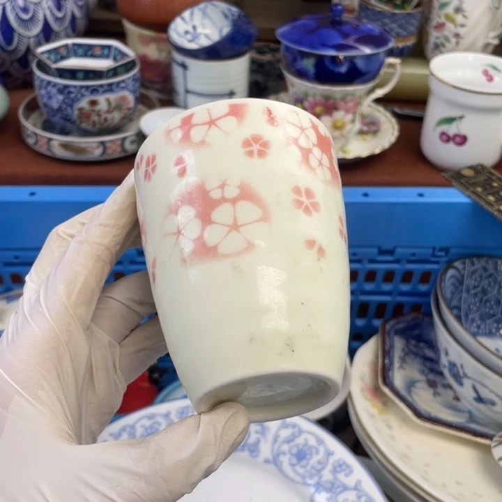 他家瓷器真美…开播了