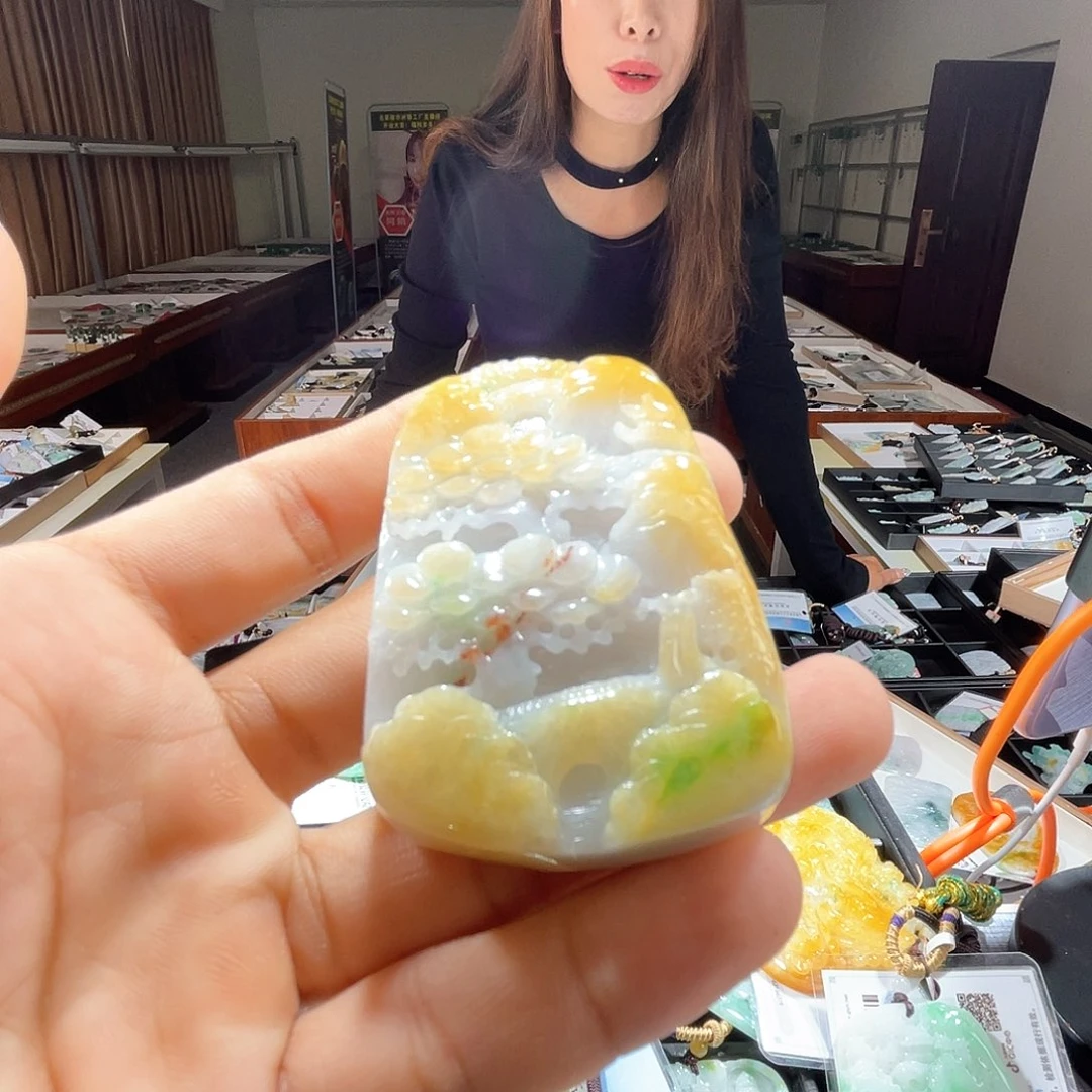 颈饰未镶嵌翡翠一
