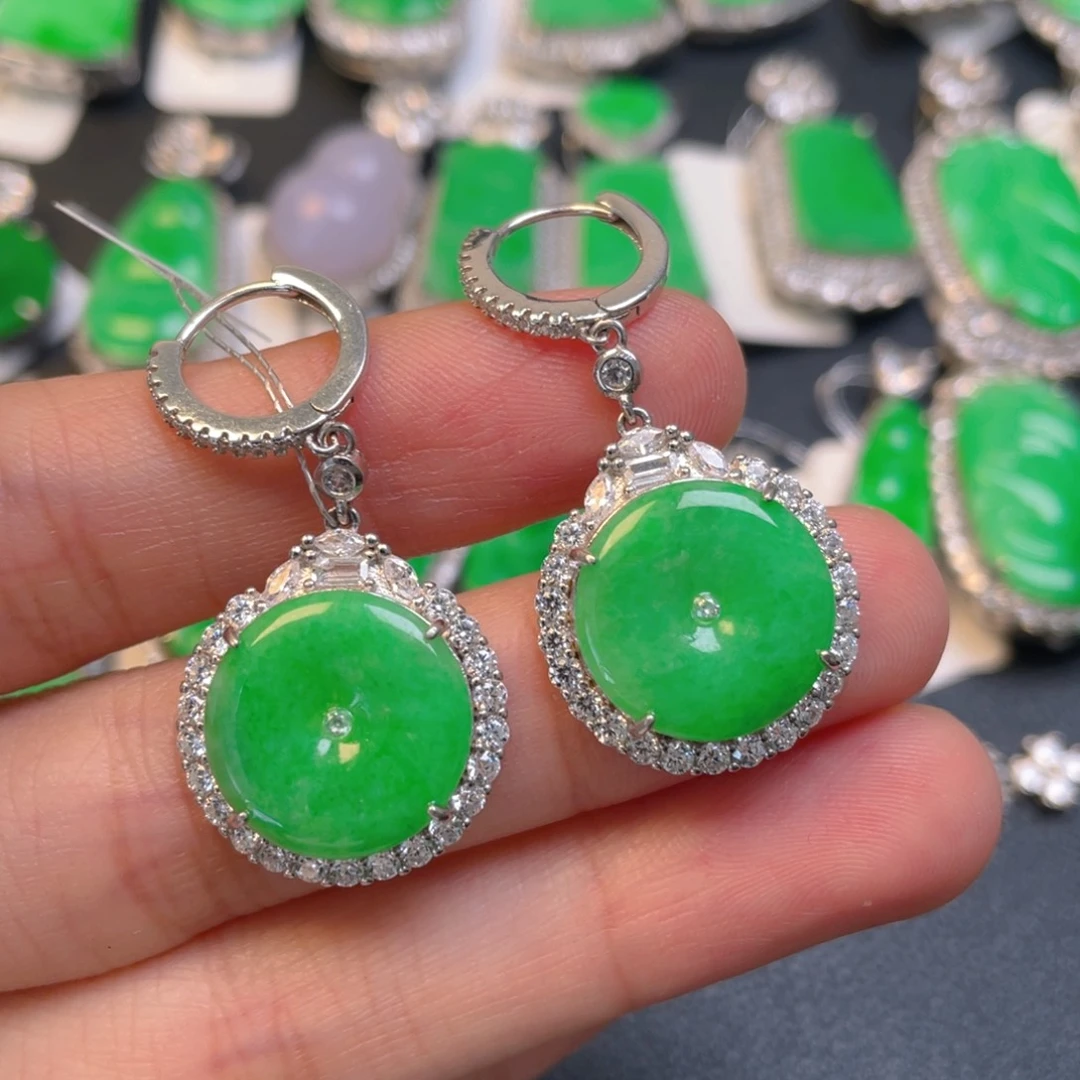 颈饰银S925镶嵌翡翠