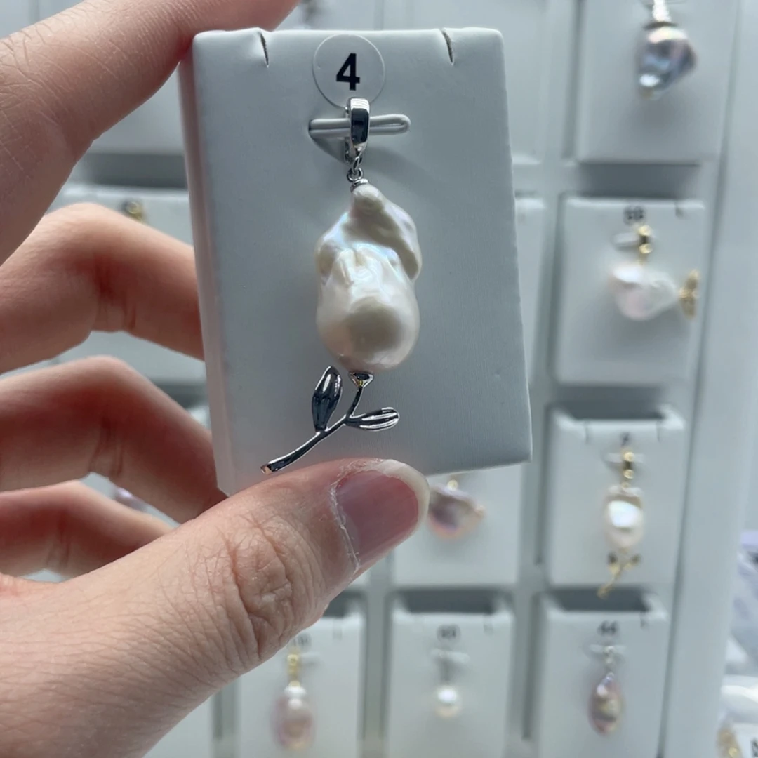 淡水珍珠颈饰合金