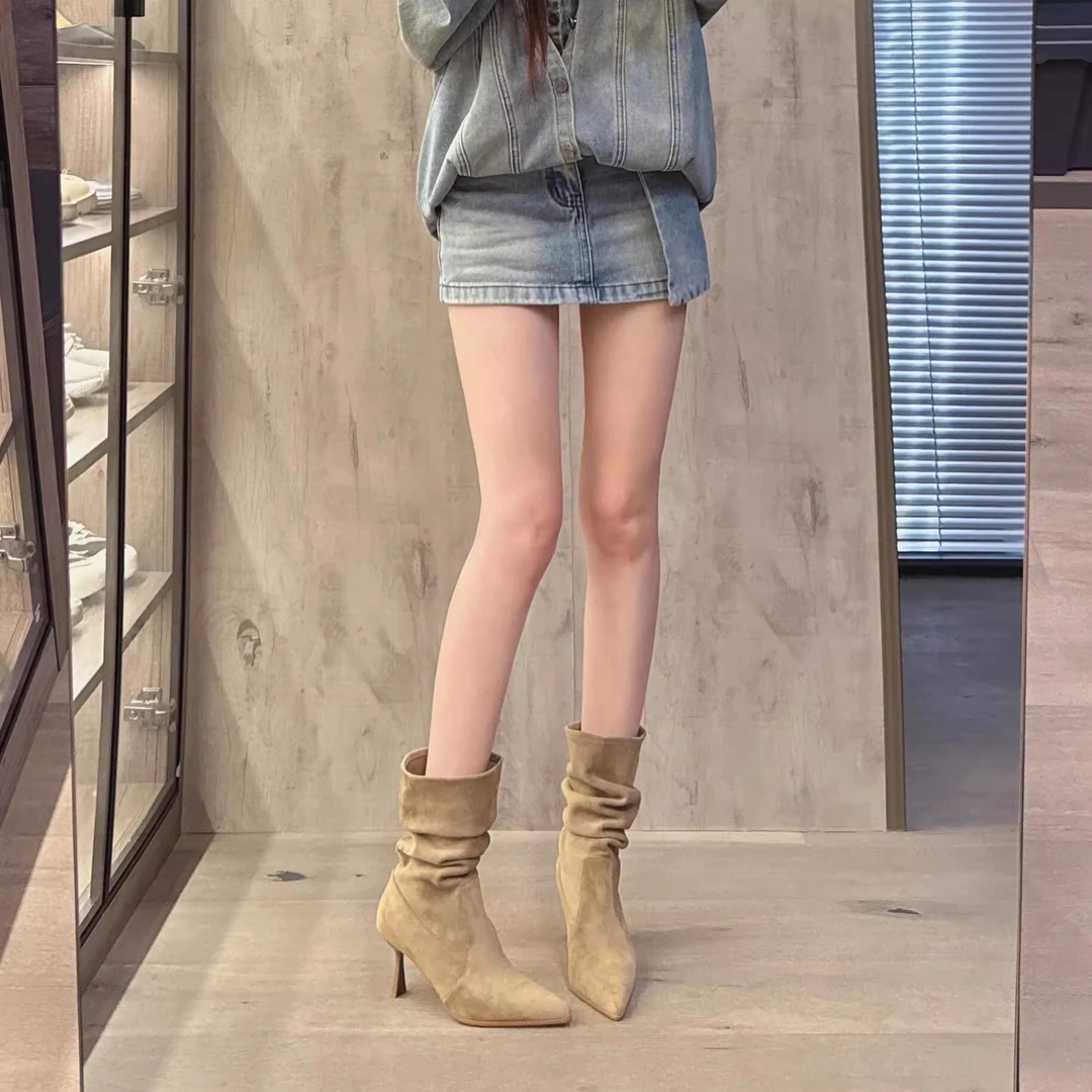 法式尖头细跟绒面短靴子女款爆款2025新款复古风气质堆堆靴骑士靴